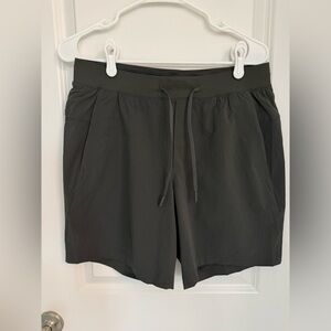 Zeroed In Linerless Short 7" - olive greenish color Medium